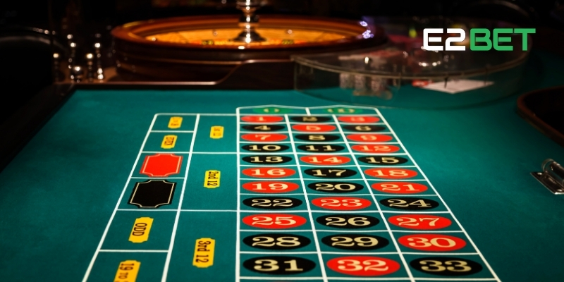 Cược Trong Game Roulette – Bí Quyết Chinh Phục Vòng Quay Từ E2BET 4 Bỏ túi kinh nghiệm cược trong game Roulette để chơi đâu thắng đó